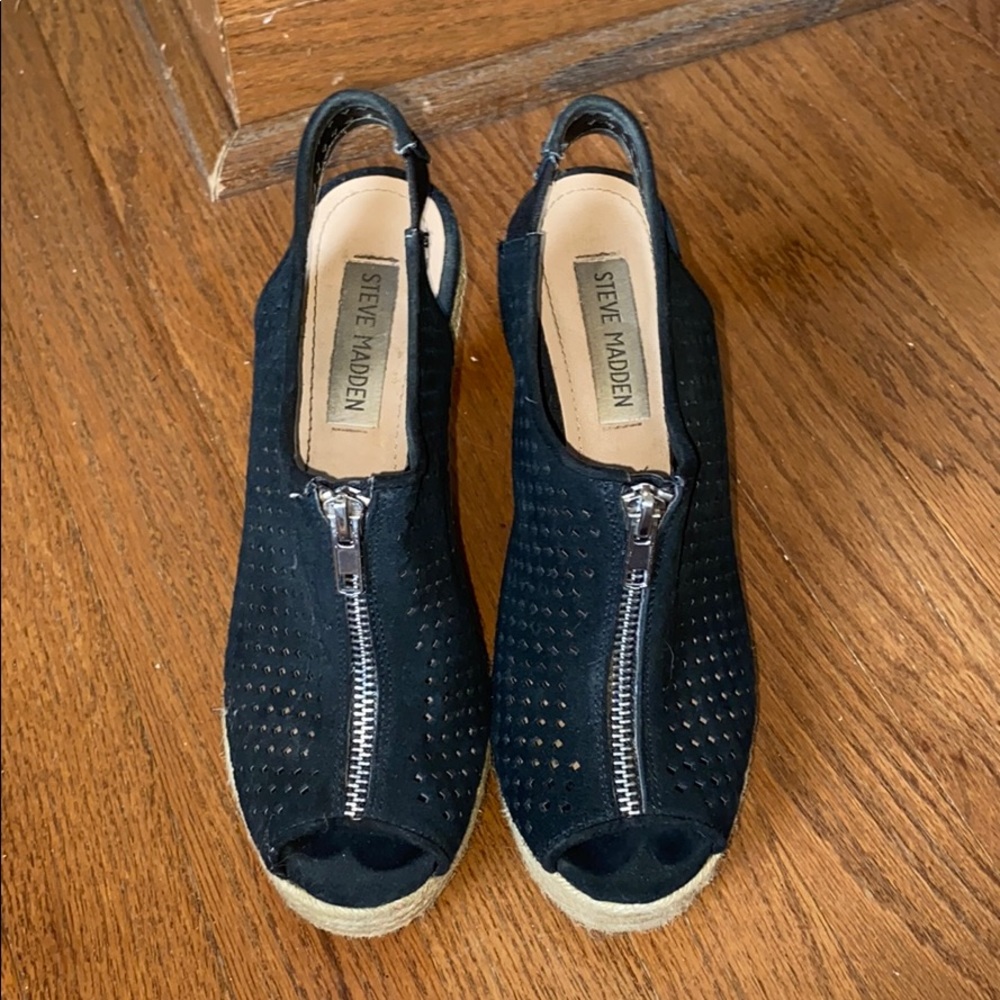 Steve Madden black and cork wedge